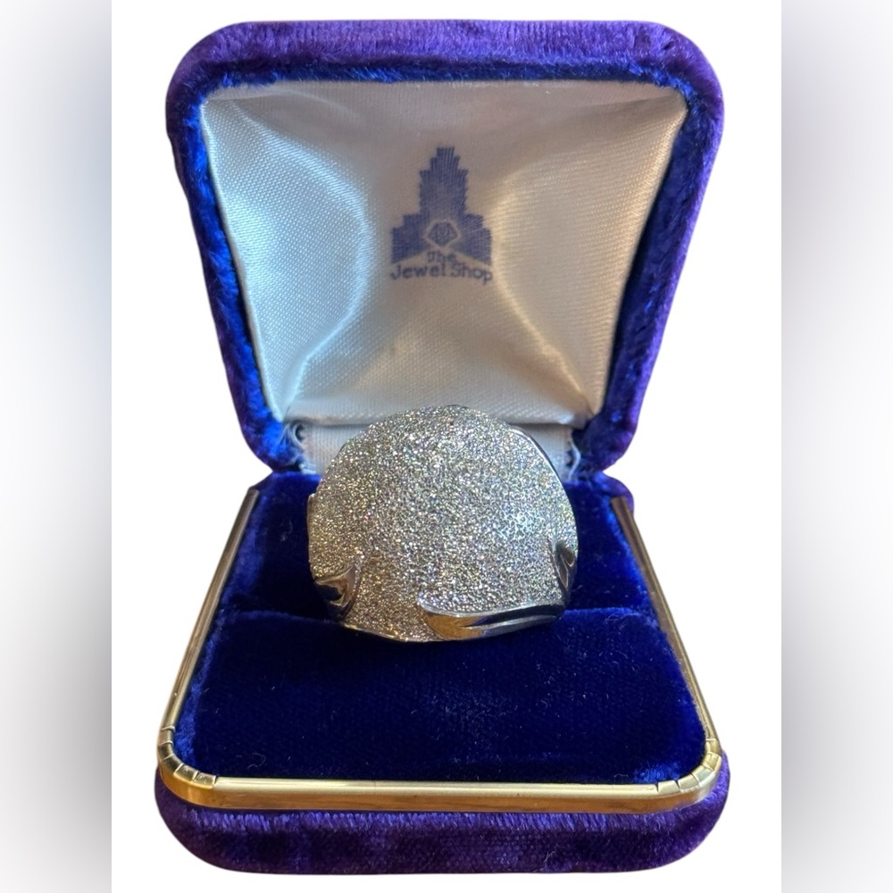 Elegant Large Sterling Silver 925 textured Domed ITALY Ring